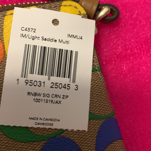 Brand New Coach Wristlet - Picture 3 of 3